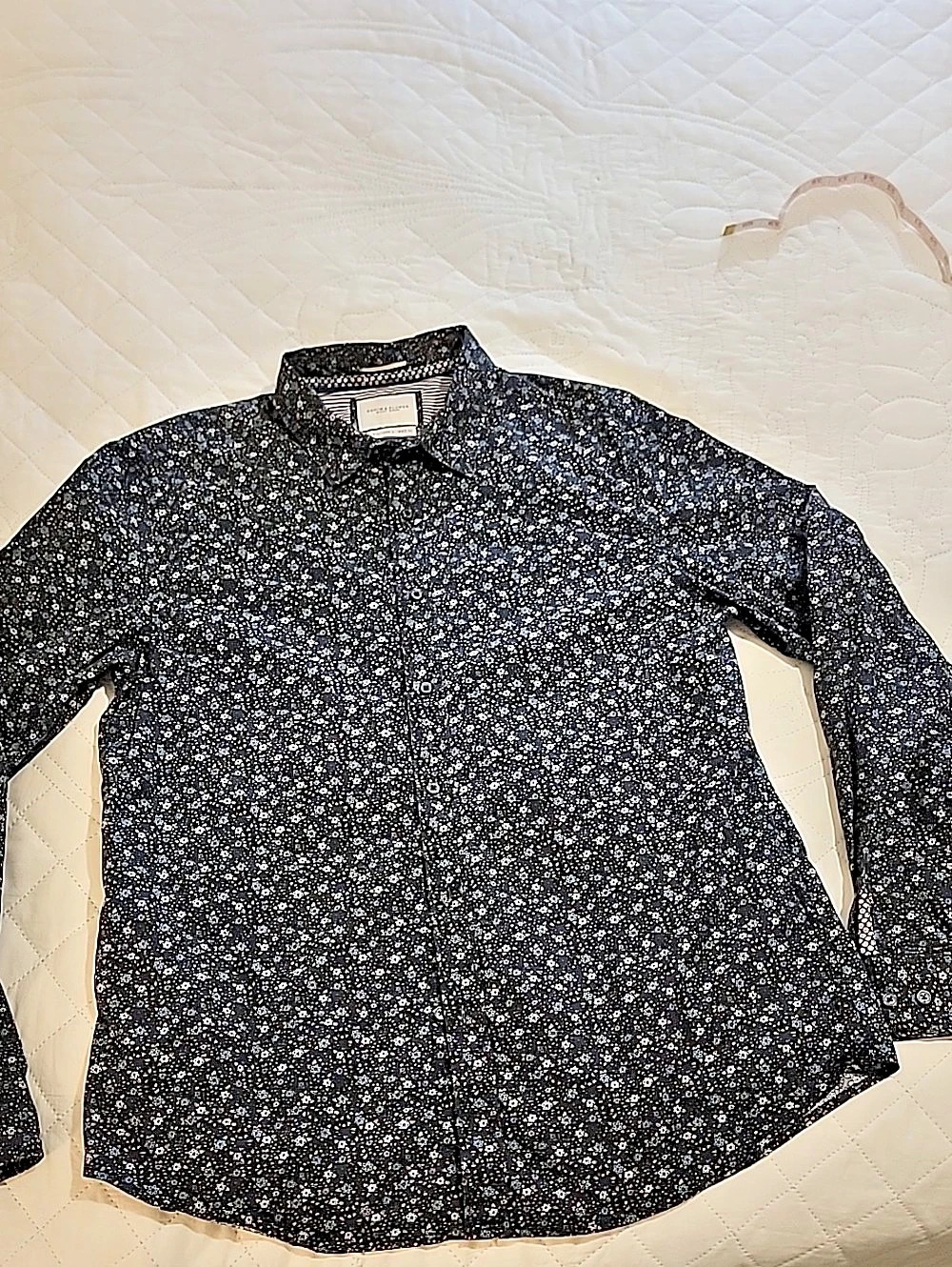 Denim & Flower Mens Floral Button Down Shirt in Black & Blue Size Large Like New